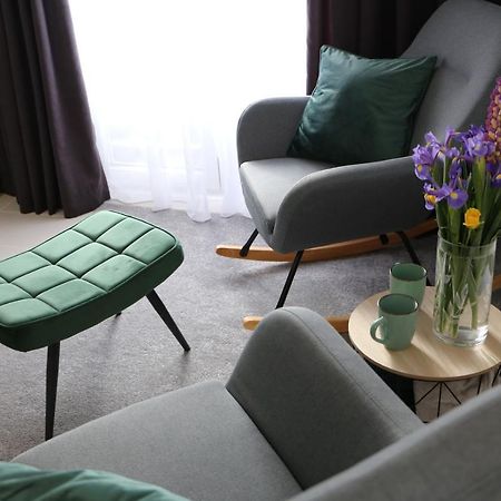 Flora Studio Apartments Кореница Екстер'єр фото